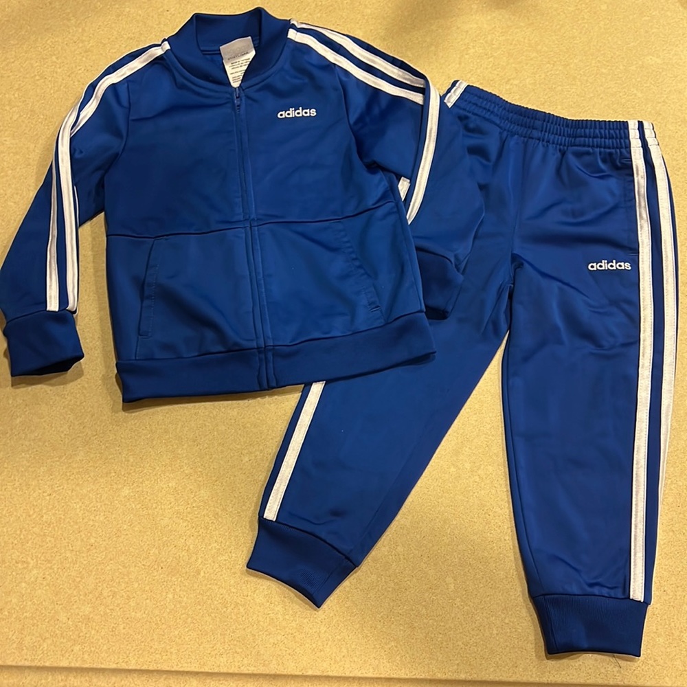 Adidas Track Suit (3T)